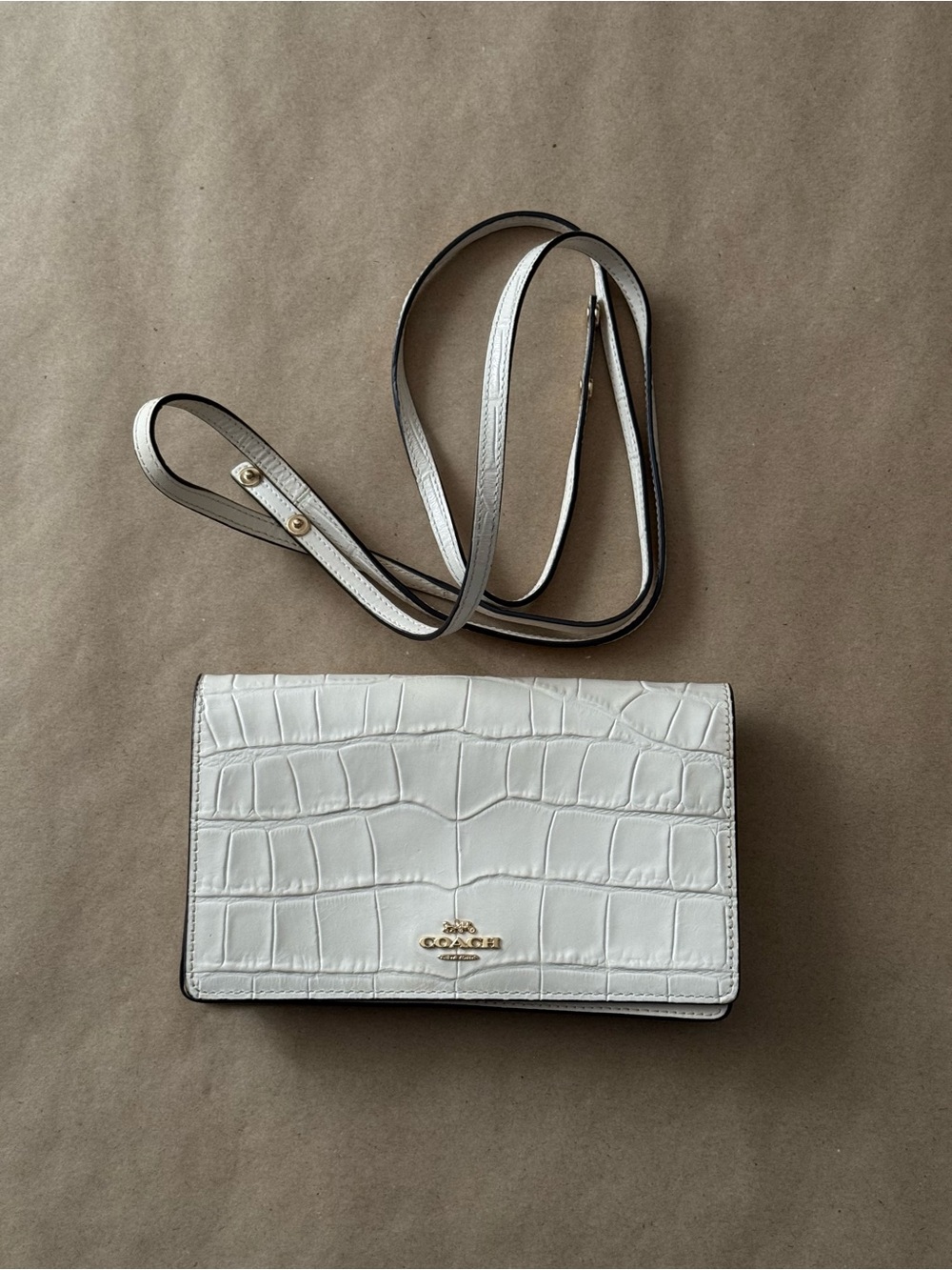 Coach White Croc-Embossed Convertible Crossbody Wallet with Gold Logo